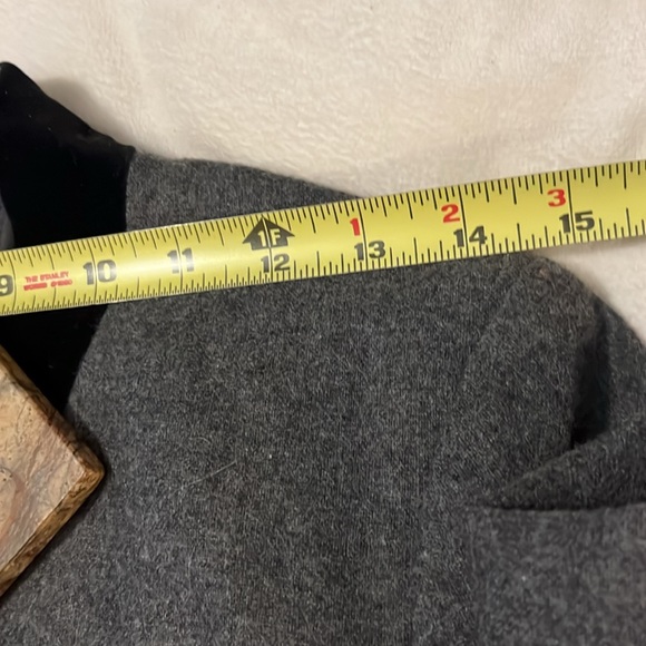 Hive & Honey Gray Wool Blend Velvet Trim Vintage Blazer Sz S - Picture 6 of 15